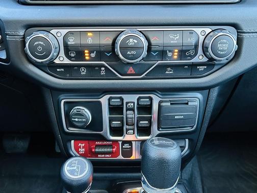 2024 Jeep Gladiator Mojave