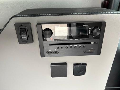 2023 RAM ProMaster 2500 Window Van High Roof