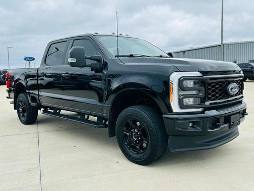 2023 Ford F-250 XL