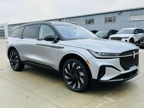 2026 Lincoln Nautilus Reserve