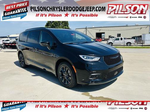 2025 Chrysler Pacifica Select