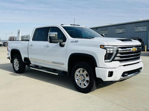2025 Chevrolet Silverado 2500 High Country