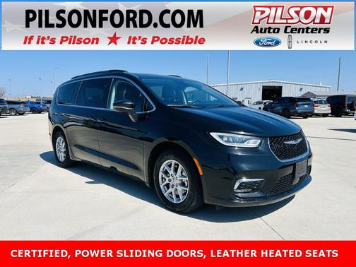 2022 Chrysler Pacifica Touring-L