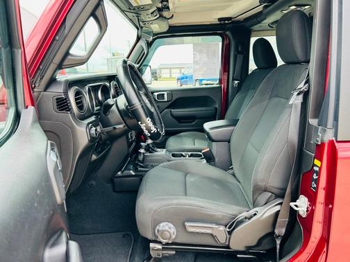 2022 Jeep Wrangler Sport