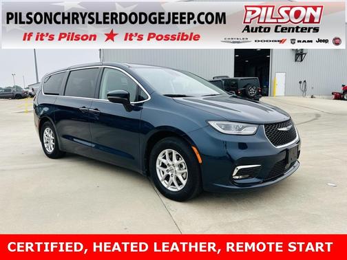 2023 Chrysler Pacifica Touring-L