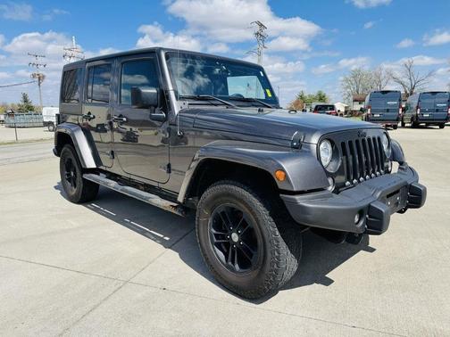 2017 Jeep Wrangler Unlimited Sahara