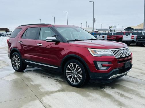 2017 Ford Explorer Platinum