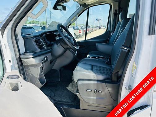 2025 Ford Transit-250 148 WB Medium Roof Cargo