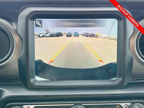 2022 Jeep Gladiator Sport