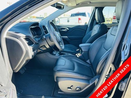 2022 Jeep Cherokee Latitude Lux