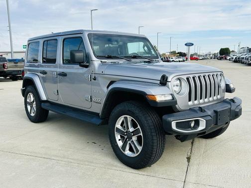 2020 Jeep Wrangler Unlimited Sahara