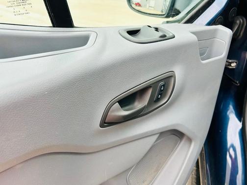2017 Ford Transit-350 XL