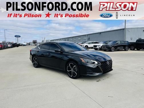 2023 Nissan Altima 2.5 SR