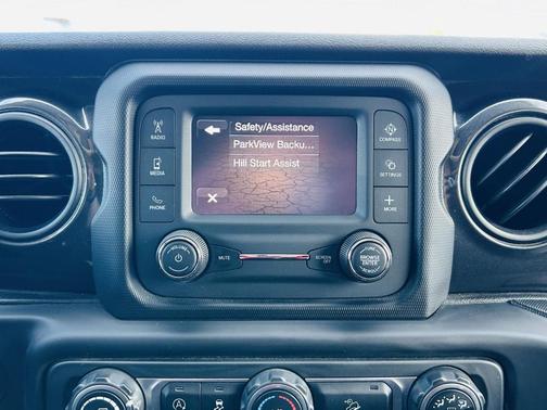 Bright White Clearcoat 2020 Jeep Wrangler Unlimited Sport Altitude
