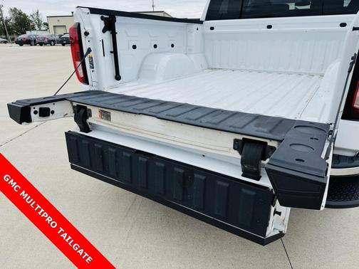 2022 GMC Sierra 1500 Limited SLE