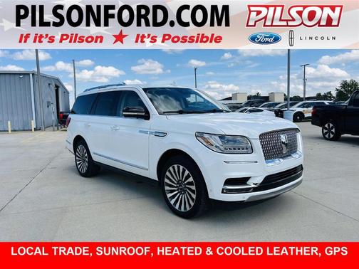 Pristine White 2021 Lincoln Navigator Reserve