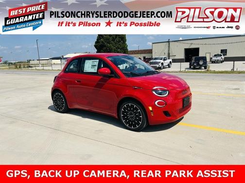 2024 FIAT 500e Base