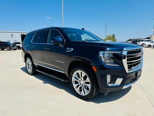 2021 GMC Yukon SLT