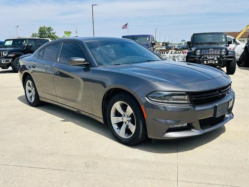 Granite Pearlcoat 2016 Dodge Charger SXT