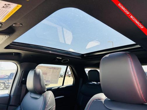 Vapor Blue Metallic 2026 Ford Explorer ST-Line
