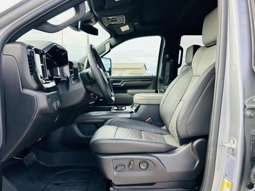 2025 Chevrolet Silverado 2500 ZR2