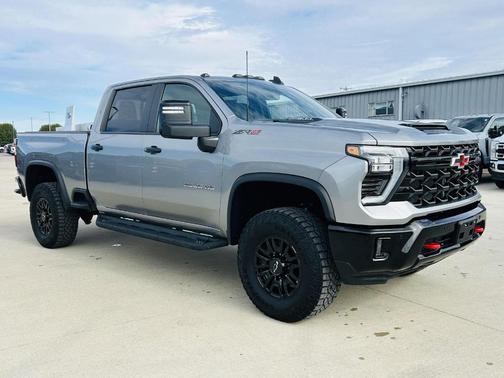 2025 Chevrolet Silverado 2500 ZR2