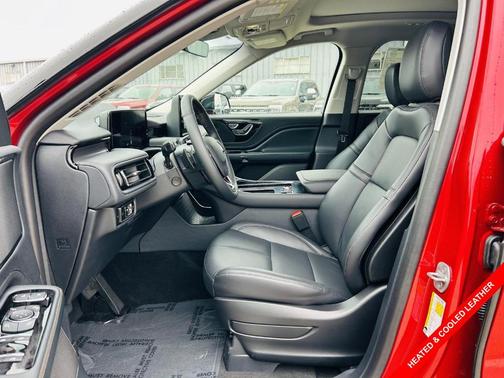 2025 Lincoln Aviator Premiere