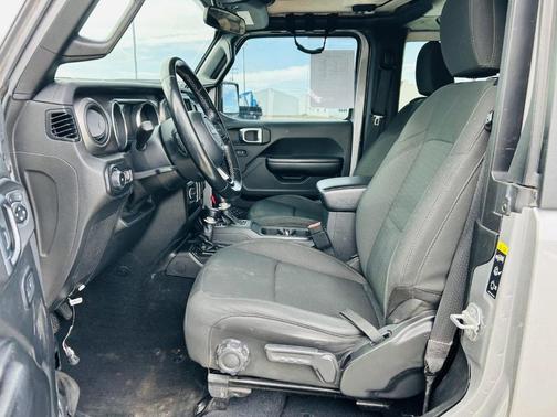 2020 Jeep Wrangler Sport