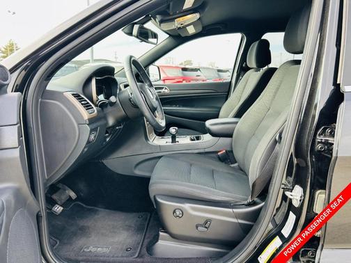 2015 Jeep Grand Cherokee Laredo