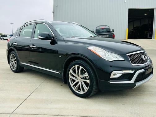2017 INFINITI QX50 Base