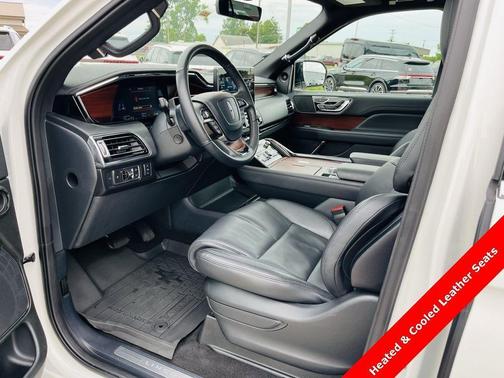 2023 Lincoln Navigator Reserve