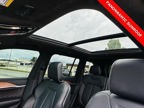 2023 Jeep Grand Cherokee Summit