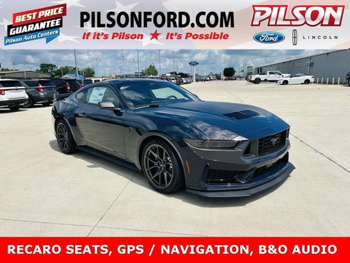 2025 Ford Mustang Dark Horse