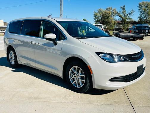 2017 Chrysler Pacifica Touring