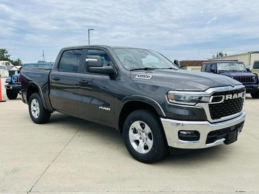 Granite Crystal Clearcoat Metallic 2026 RAM 1500 Big Horn