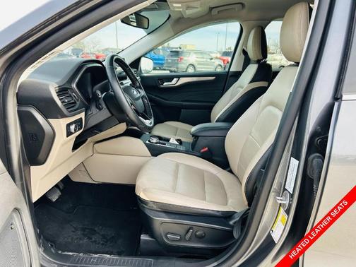 2021 Ford Escape Titanium