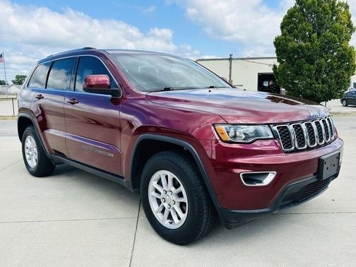2020 Jeep Grand Cherokee Laredo E