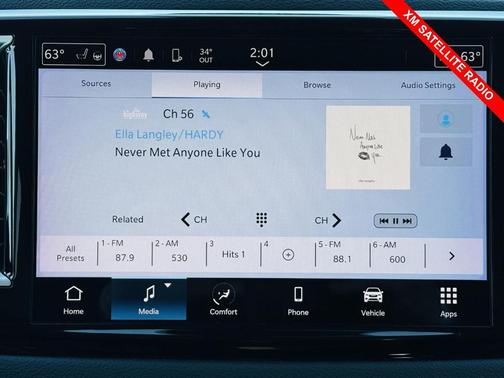 2023 Chrysler Pacifica Touring-L