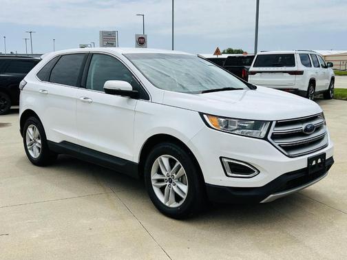 Oxford White 2018 Ford Edge SEL