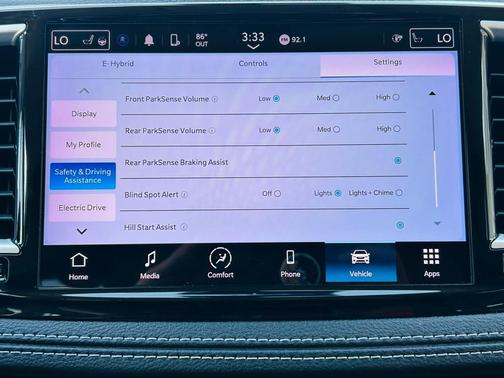 2023 Chrysler Pacifica Hybrid Touring L