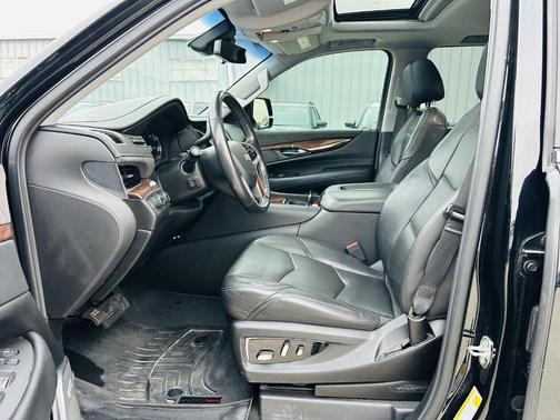 2020 Cadillac Escalade ESV Luxury