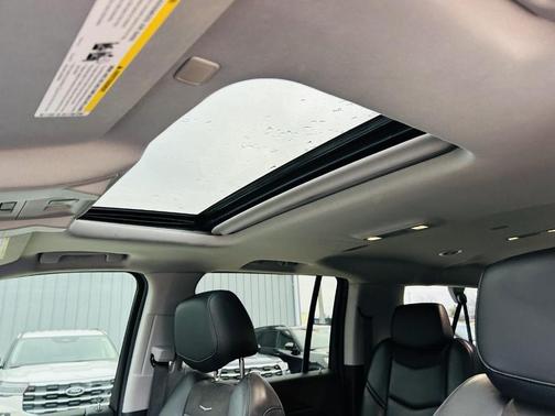 2020 Cadillac Escalade ESV Luxury