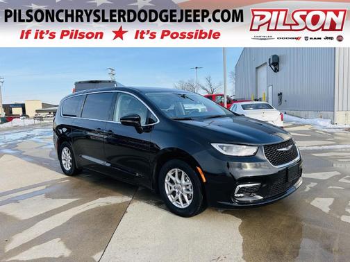 2024 Chrysler Pacifica Touring-L