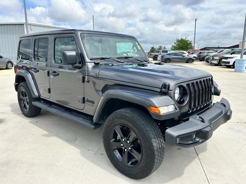 2022 Jeep Wrangler Unlimited Sahara Altitude