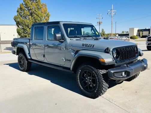 2024 Jeep Gladiator Sport