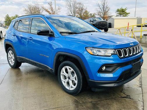 2025 Jeep Compass Latitude