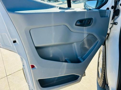 2017 Ford Transit-350 XL