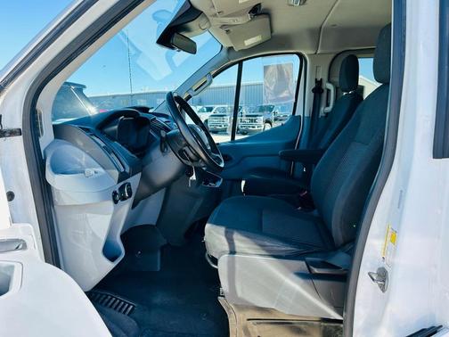 2017 Ford Transit-350 XL
