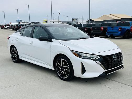 2024 Nissan Sentra SR
