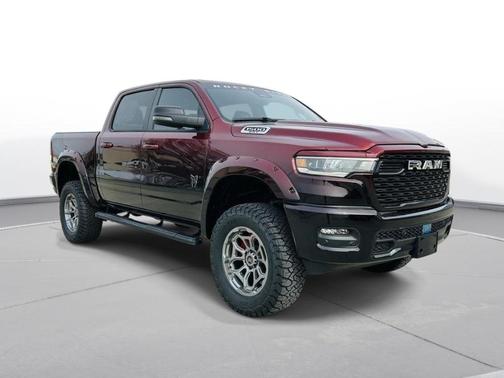 Delmonico Red Pearlcoat 2025 RAM 1500 Big Horn/Lone Star
